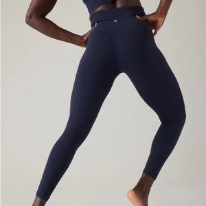 Athleta Ultra High Rise Elation 7/8 Tight Legging